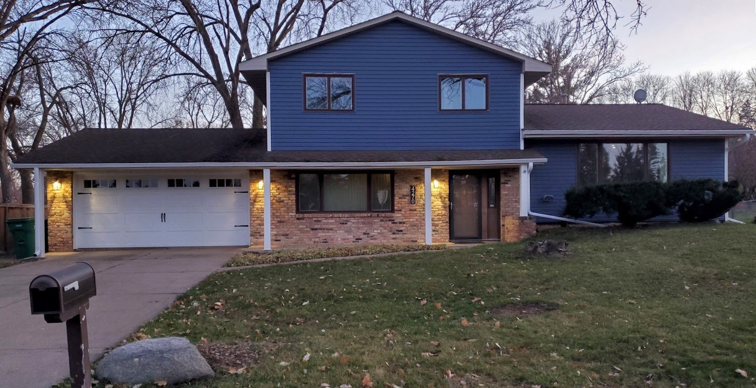 Plymouth_Rental_01_Front_01